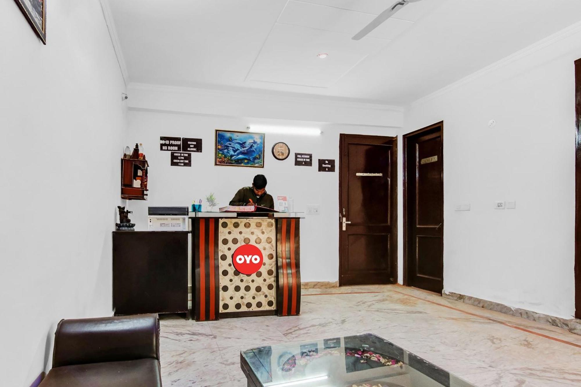Hotel O Orlov Noida Kültér fotó
