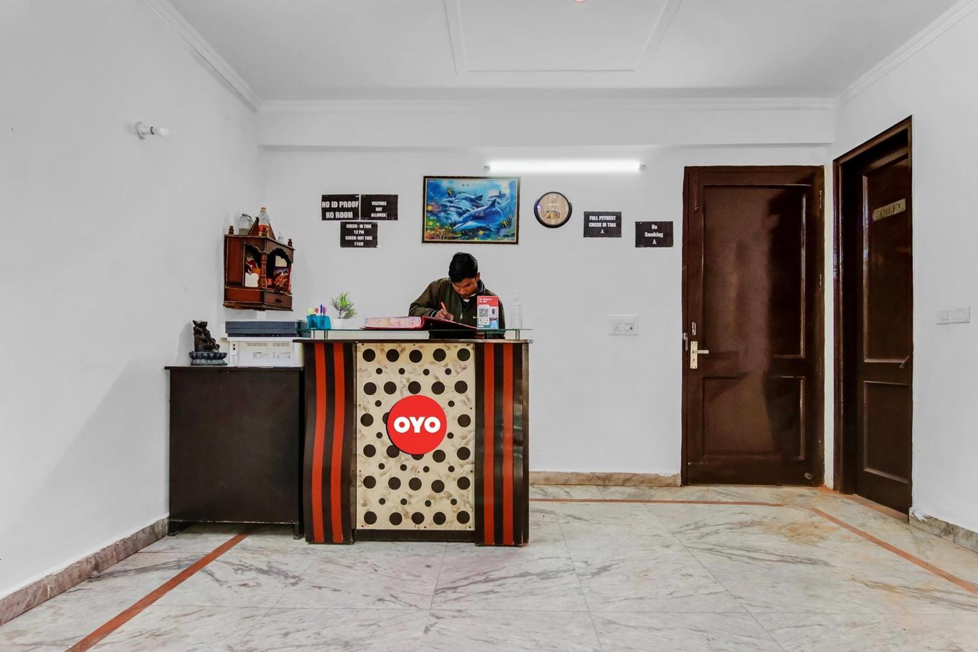 Hotel O Orlov Noida Kültér fotó